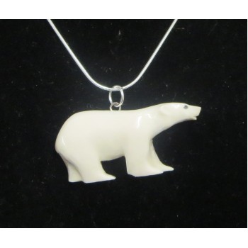 collier ours polaire en bois de caribou