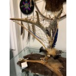 sculpture sur pied en bois de caribou capteur de rêves bleu